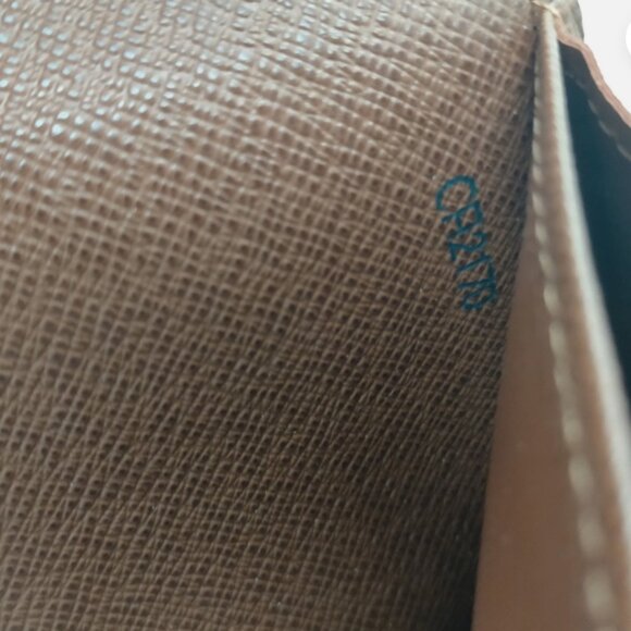 Louis Vuitton Sarah Bifold Monogram Wallet mon-356-09012025 - Picture 8 of 9